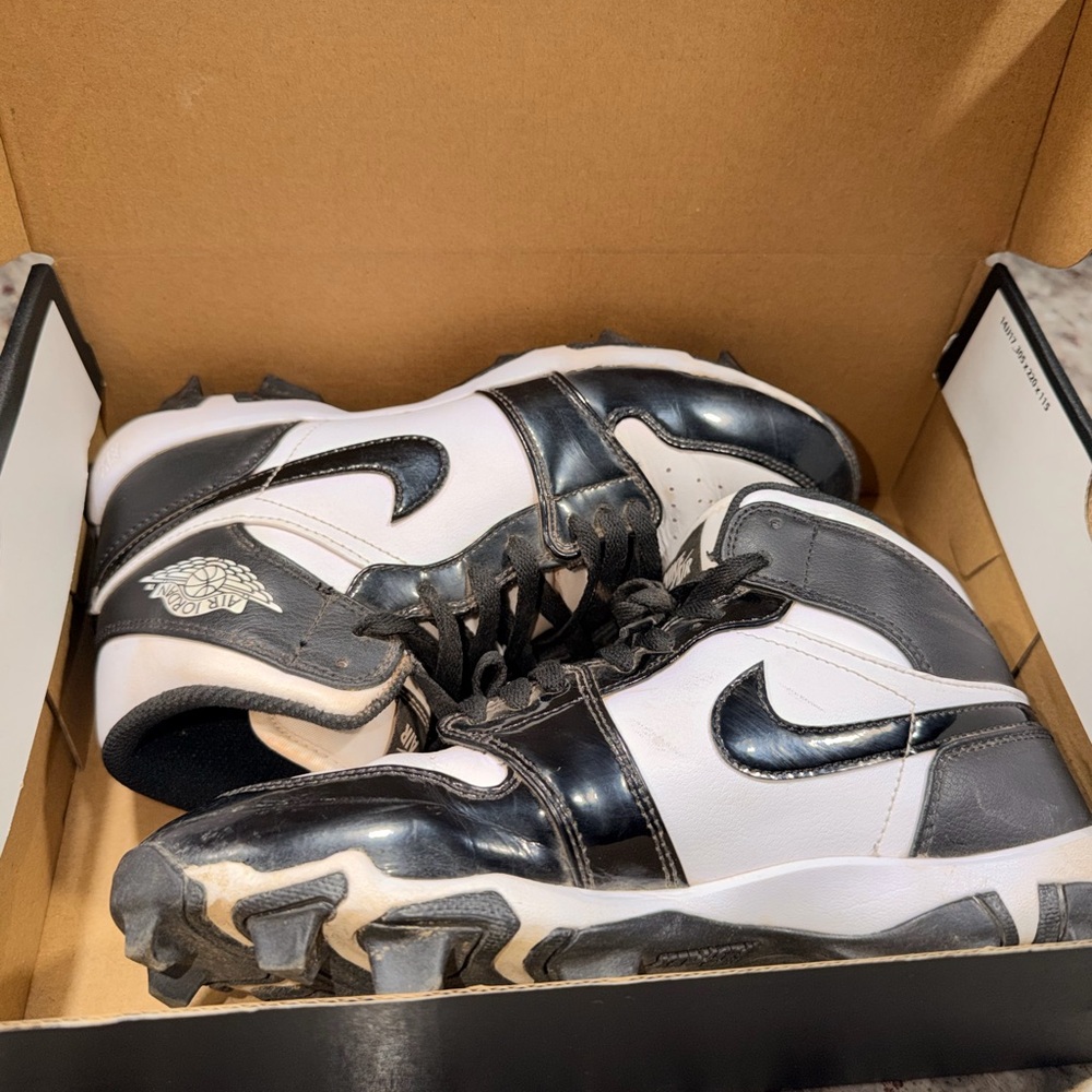 Nike Black & White High-Top Athletic Cleats - Picture 5 of 7